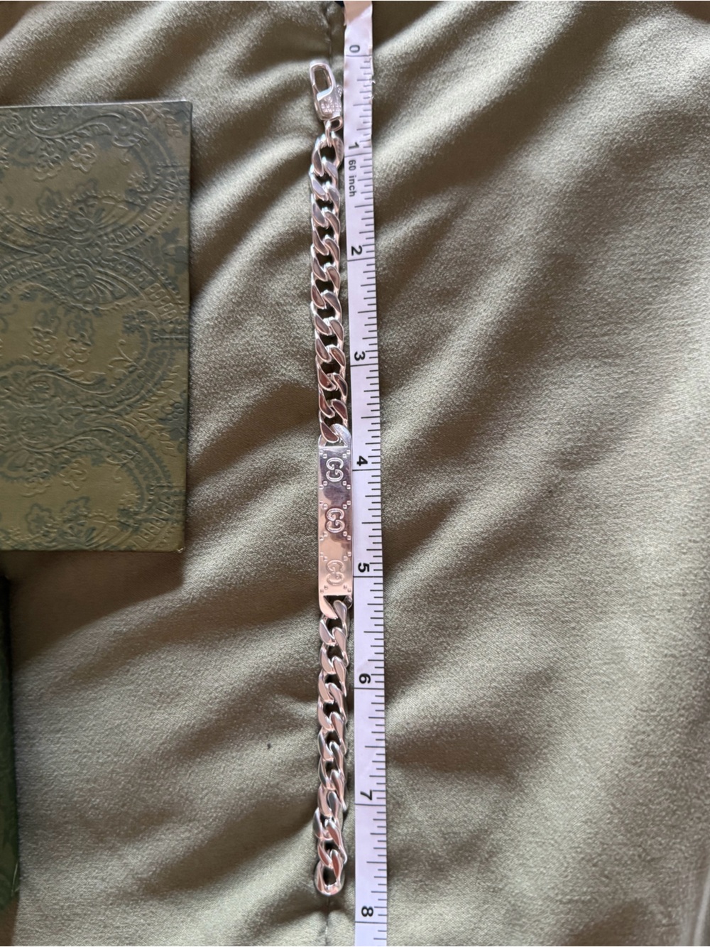 Gucci Silver-Tone Link Bracelet with Engraved Logo Bar - Picture 6 of 6